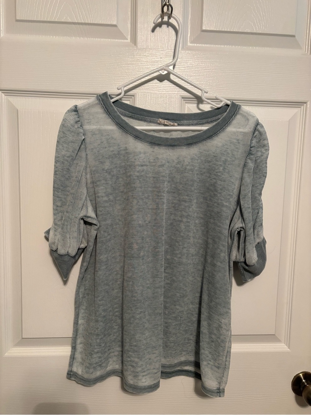 Jane and Delancey Washed Light Green/Gray Puff Sleeve Tee up
